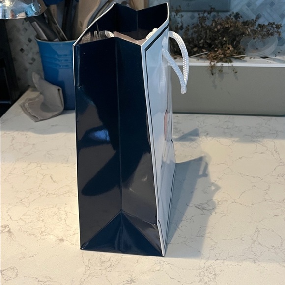 Vineyard Vines Small Shopping Bag - Picture 2 of 6